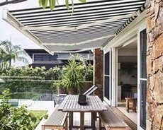 hərəkətli pəncərəüstü tent