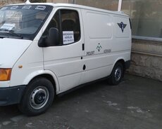 Ford Transit Arenda