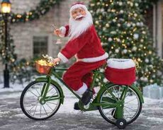 Velosiped Sürən Şaxta Baba