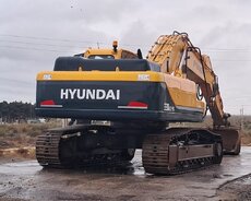 Hyundai 330