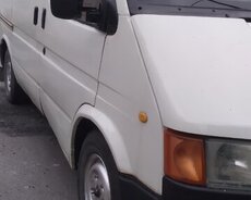 Ford Transit icarəye verilir