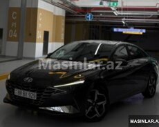 Hyundai Elantra, 2023 il