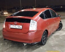 Toyota Prius 20 kuza